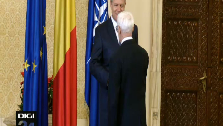 Octav Bjoza, decorat de presedinte Imagine