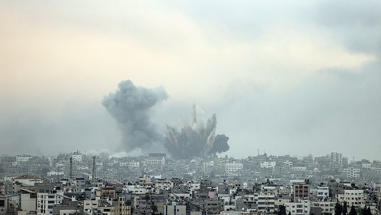 Odobescu: In jur de 800 de romani se afla in continuare in Israel. In Fasia Gaza sunt 350 de romani, iar 100 au solicitat evacuarea Imagine