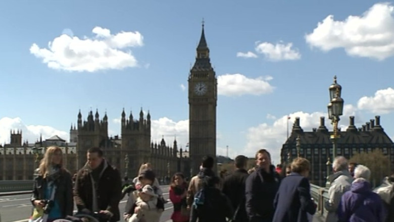 Oficiali britanici: Romanii care vor vrea sa munceasca in Marea Britanie nu vor fi discriminati Imagine