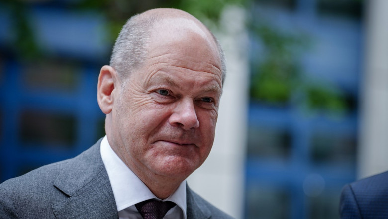 Olaf Scholz face apel la un nou efort pentru pace in Ucraina, dupa o discutie „confidentiala” cu Zelenski Imagine