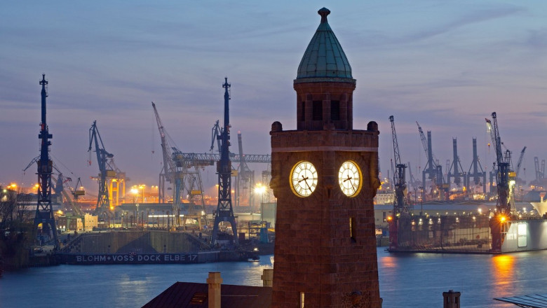 Olaf Scholz scandalizeaza Bruxelles-ul si propriii parteneri de coalitie: vrea sa vanda chinezilor o parte din portul Hamburg Imagine