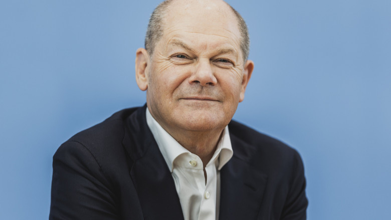 Olaf Scholz si-a facut cont pe TikTok. Ce promisiune le-a facut cancelarul german tinerilor de pe platforma Imagine
