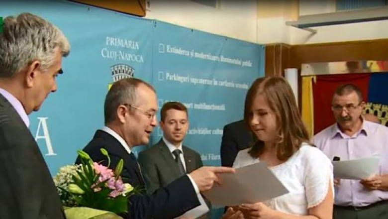 Olimpicii clujeni premiati cu 1.000 de lei Imagine