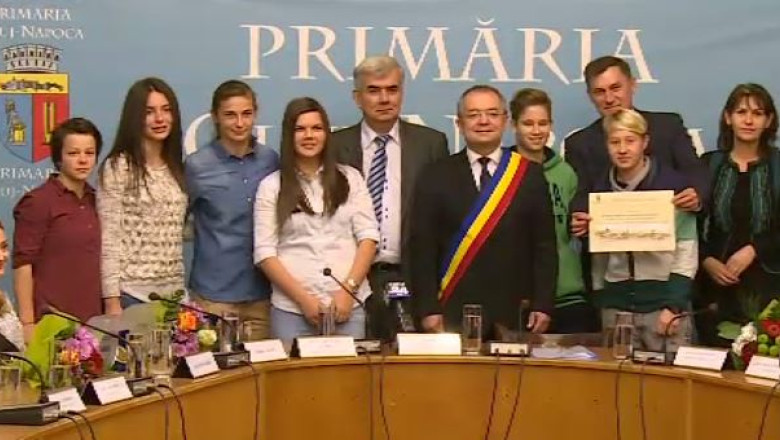 Olimpicii clujeni, premiati cu cate 1.000 de lei Imagine