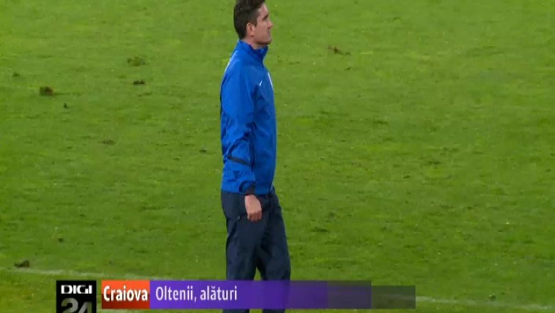 Oltenii, alaturi de tricolori Imagine