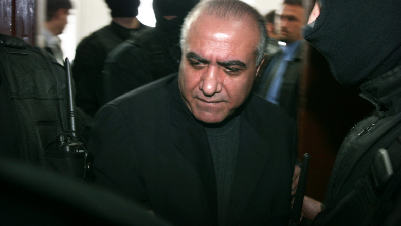 Omar Hayssam a fost predat Politiei Romane pentru executarea pedepsei de 20 de ani Imagine