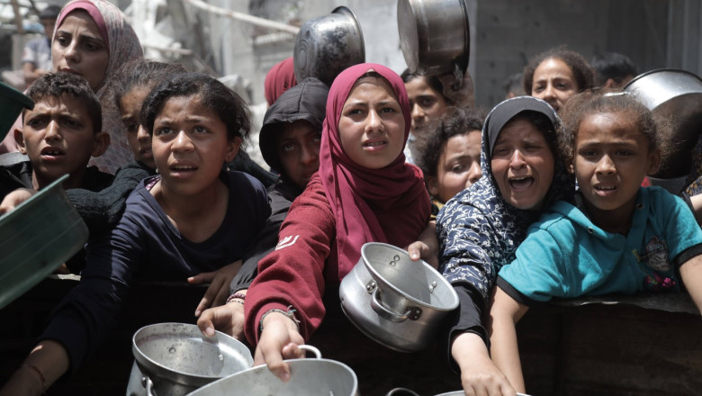 ONU: Israelul a transformat Gaza in „cel mai infometat loc de pe pamant” Imagine