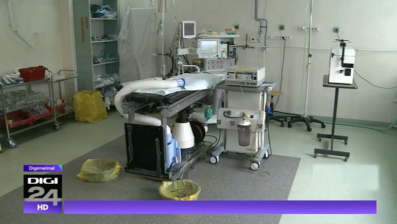 Operatie in premiera la „Marie Curie”. Pacienta, o fetita care s-a nascut cu patru vertebre in plus Imagine