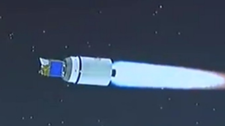 Operatiune secreta. China a lansat trei sateliti pentru experimente stiintifice in spatiu Imagine
