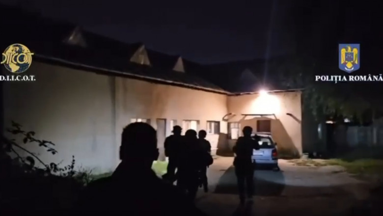 Operatiunea „Ghost Gun”. 131 de perchezitii la traficanti care vindeau arme unor clanuri. Ce se stie despre cumparatori Imagine