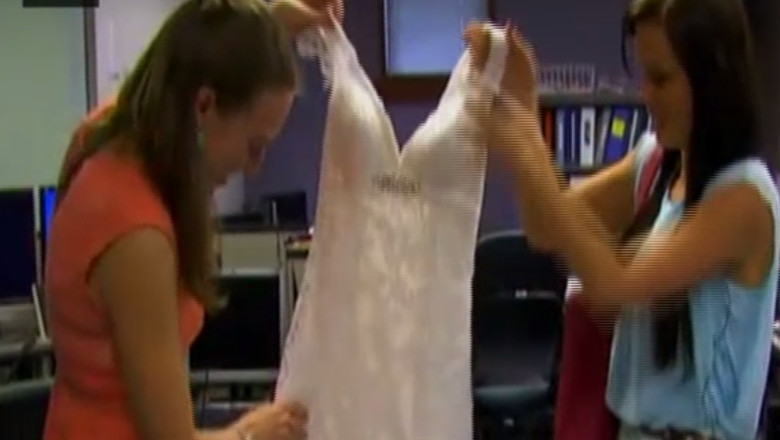 Operatoarea de la 911 a salvat nunta unei mirese pradate de hoti Imagine