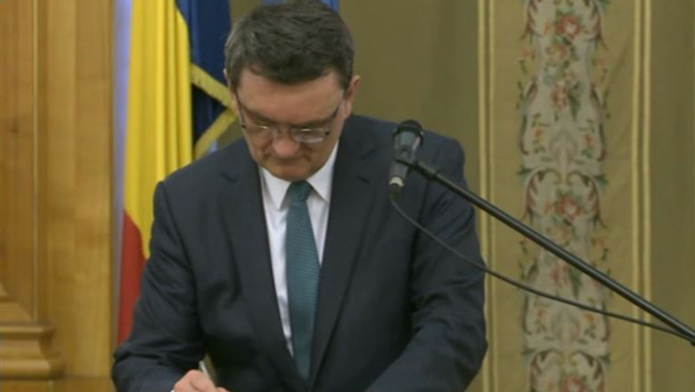 Opozitia a cerut Avocatului Poporului sa conteste OUG privind traseismul. Victor Ciorbea: "Daca imi spuneau, ii asteptam cu flori"  Imagine