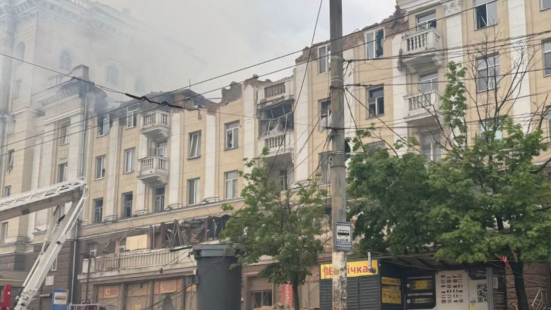 Opt morti dupa ce rusii au atacat Ucraina noaptea cu drone si rachete Shahed. Explozii in Dnipro, cladiri si gara au fost bombardate Imagine