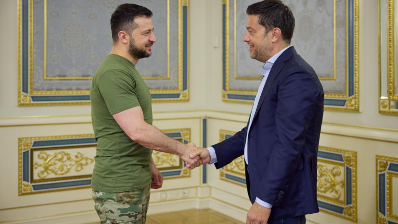 Opt primari europeni prezenti la Kiev au semnat un memorandum pentru reconstructia oraselor ucrainene Imagine