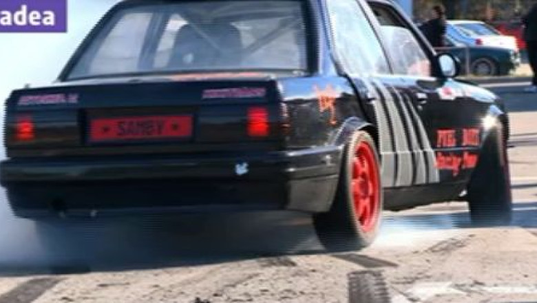 ORADEA. Drifturi in scop caritabil. Demonstratiile pilotilor au fost facute pentru a ajuta doua asociatii Imagine