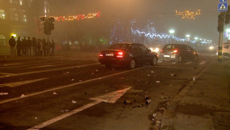 ORADEA. Petrecaretii de Revelion au lasat tone de gunoaie in urma lor. GALERIE FOTO Imagine