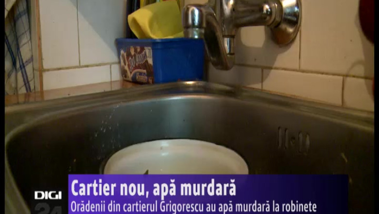 Oradenii din cartierul Grigorescu au apa murdara la robinete Imagine