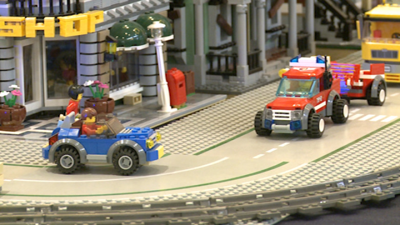 Oras in miniatura  Imagine