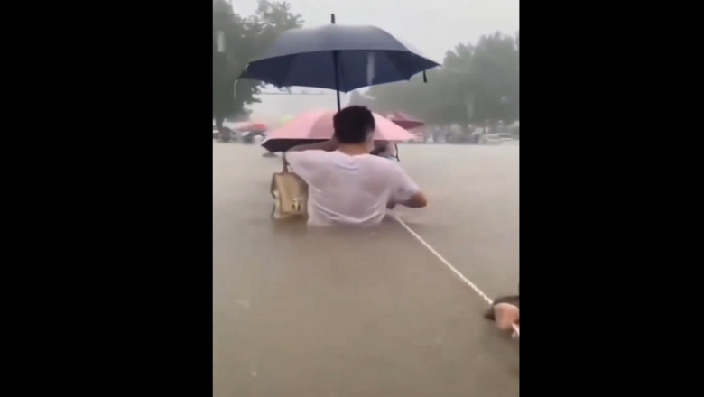 Ordinul lui Xi Jinping, dupa ce 10 oameni au murit in urma unor inundatii istorice in China Imagine