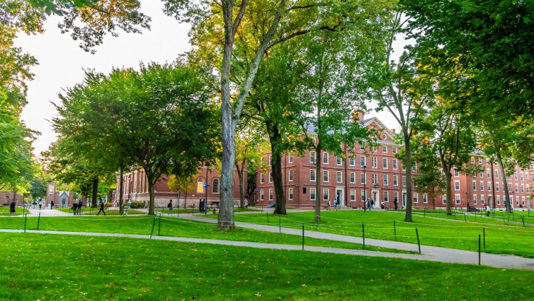 Ordonanta a Administratiei Trump pentru a obtine de la Universitatea Harvard documente interne despre studentii sai straini Imagine