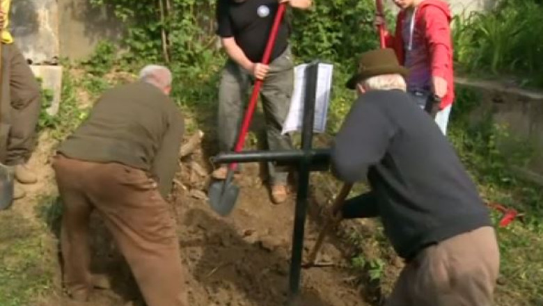 Osemintele dizidentilor din Nasaud, deshumate Imagine