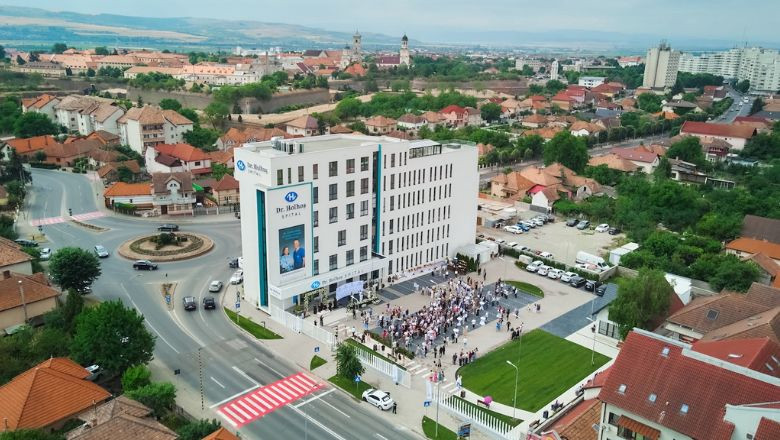 (P) Cel mai mare spital de oftalmologie din Transilvania, inaugurat sub brandul Dr. Holhos, cu o investitie de 6 milioane de euro Imagine
