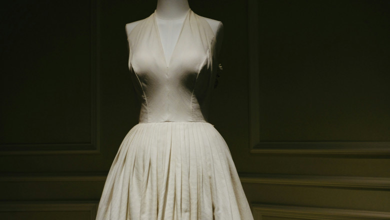 (P) Eleganta si stil: cum sa stralucesti la evenimente cu rochii de ocazie si salopete elegante Imagine