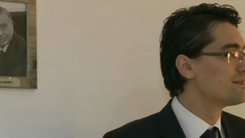 Pace intre Mircea Sandu si Razvan Burleanu Imagine