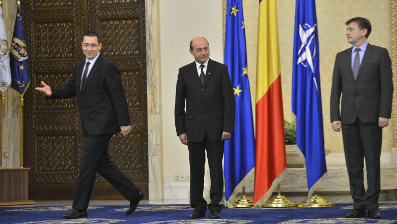 Pactul de coabitare intra in etapa medierii Imagine