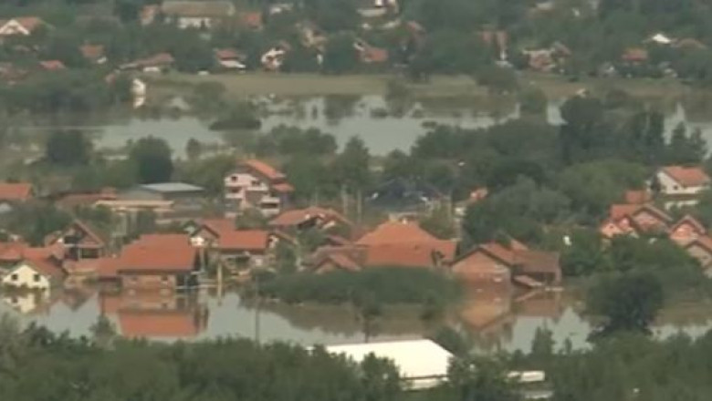 Pagube de trei miliarde de euro, in urma inundatiilor din Serbia si Bosnia-Hertegovina Imagine