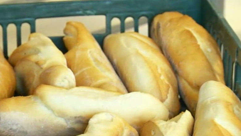 Painea din comunism, pe rafturi de luna viitoare. Produs de lux, pret triplu Imagine