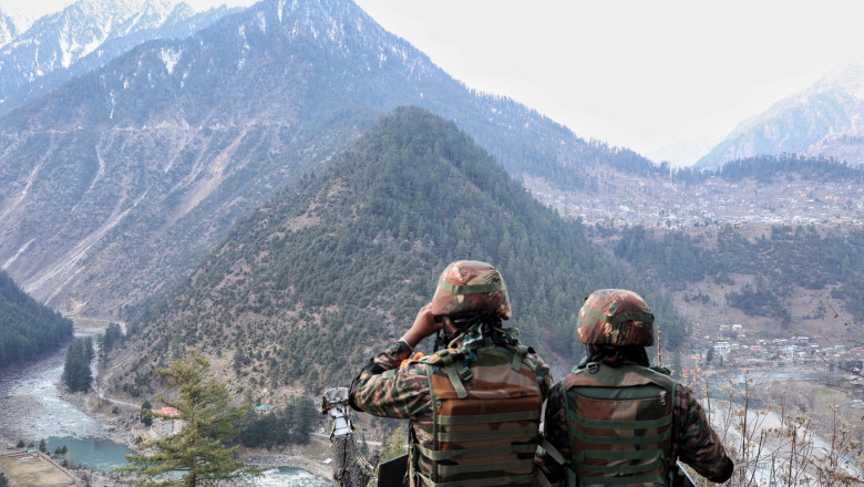 Pakistanul sustine ca are „informatii credibile” ca India va ataca in decurs de 36 de ore Imagine