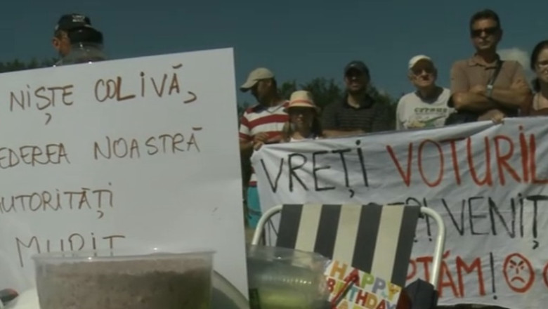 Panglici pentru promisiuni neonorate. Protestul locuitorilor Prelungirii Ghencea Imagine