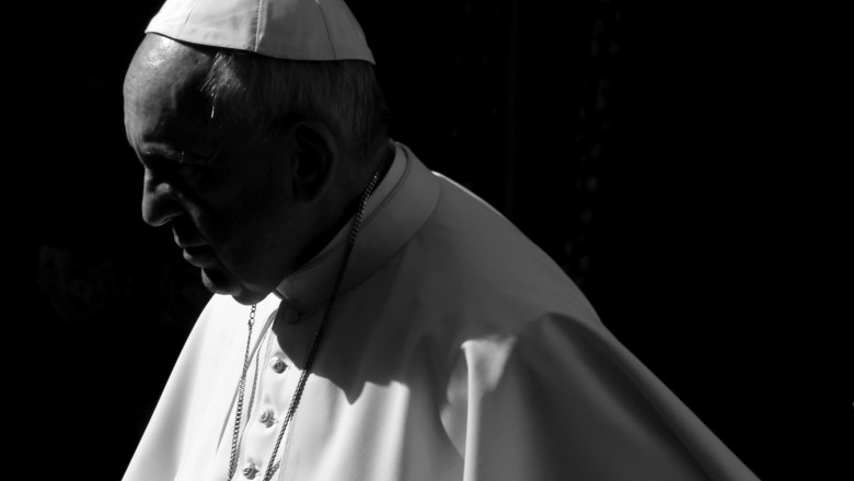 Papa Francisc a murit. Ce se intampla la Vatican: credinciosii vor putea aduce omagiu suveranului pontif de miercuri, 23 aprilie Imagine