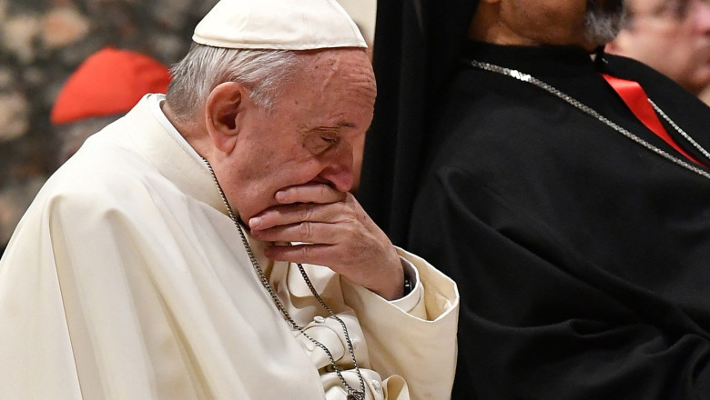 Papa Francisc a trimis o scrisoare de pe patul de spital. „Nu sunt niciodata doar cuvinte”. Mesajul Suveranului Pontif Imagine