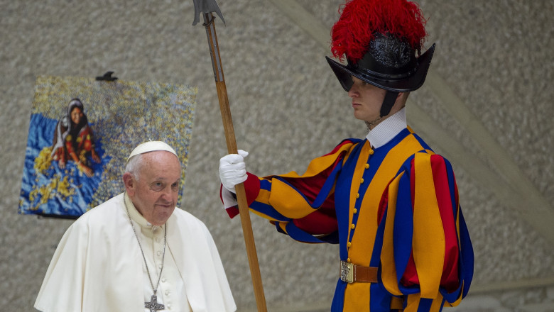 Papa Francisc anunta ca schimba constitutia Vaticanului Imagine