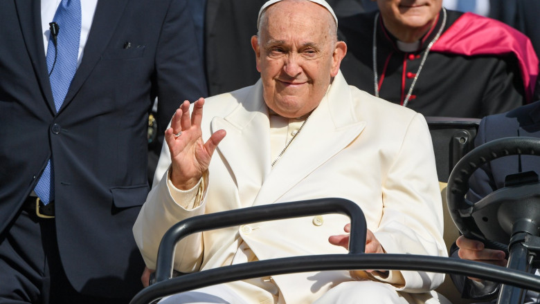 Papa Francisc, internat. Care este starea Suveranului Pontif. Un cardinal s-a rugat pentru sanatatea sa Imagine