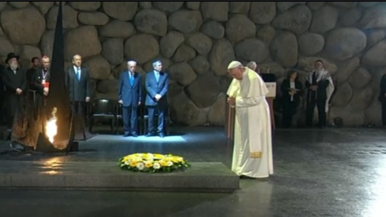 Papa Francisc: Un preot din 50 este pedofil Imagine