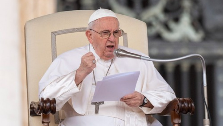 Papa Francisc va fi externat sambata, anunta Vaticanul Imagine