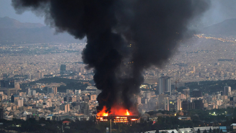 Paranoia Iranului fata de Mossad creste, pe fondul temerilor ca spioni israelieni poarta „masti, palarii si ochelari de soare” Imagine