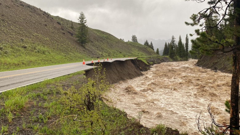 Parcul Yellowstone a fost inchis pentru prima oara in ultimii 34 de ani dupa ce a fost devastat de inundatii „fara precedent” Imagine