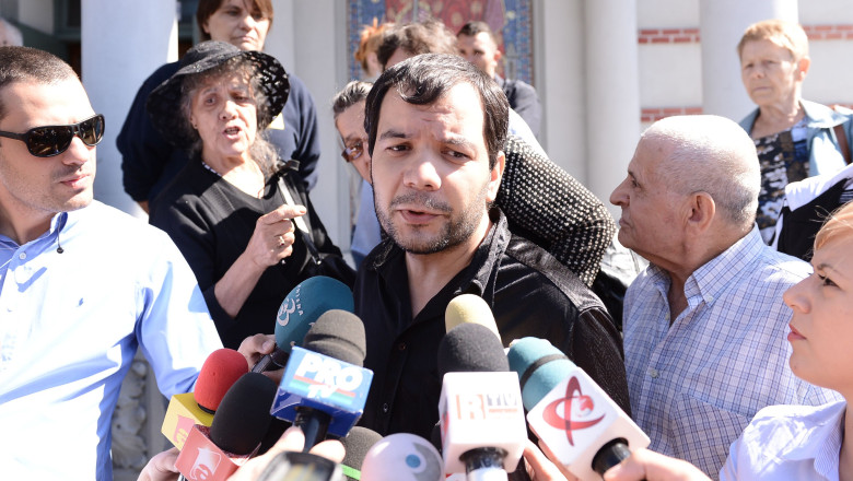 Parintii copilului ucis de maidanezi, audiati in dosarul decesului fiului lor Imagine