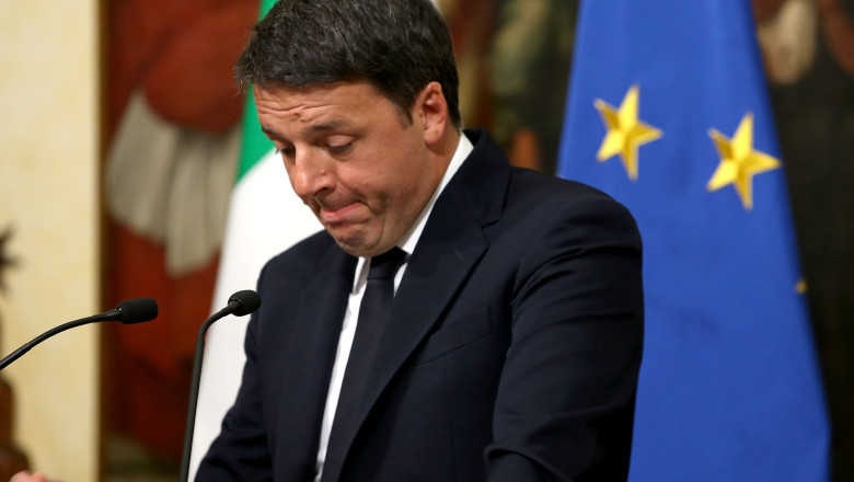 Parintii fostului premier italian Matteo Renzi au fost condamnati la trei ani de inchisoare Imagine