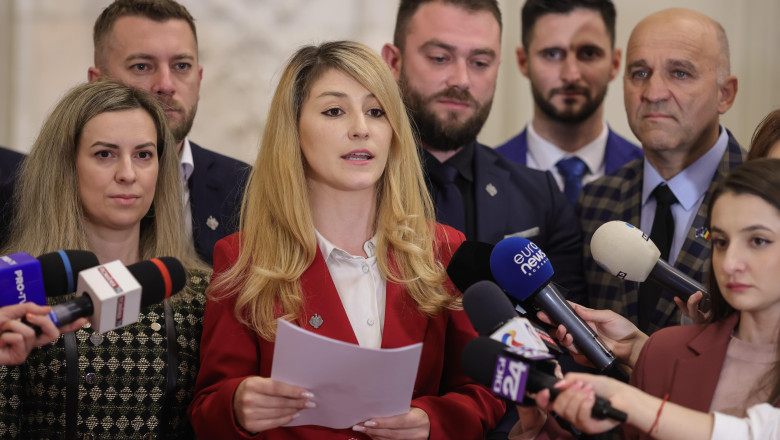 Parlamentarii demisionari din POT anunta ca vor promova „valorile europene” la intalnirea de la Cotroceni cu presedintele Nicusor Dan Imagine