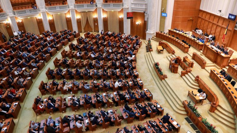 Parlamentul a infiintat comisiile de ancheta privind cheltuielile lui Iohannis si pentru investigarea cazului Nordis Imagine