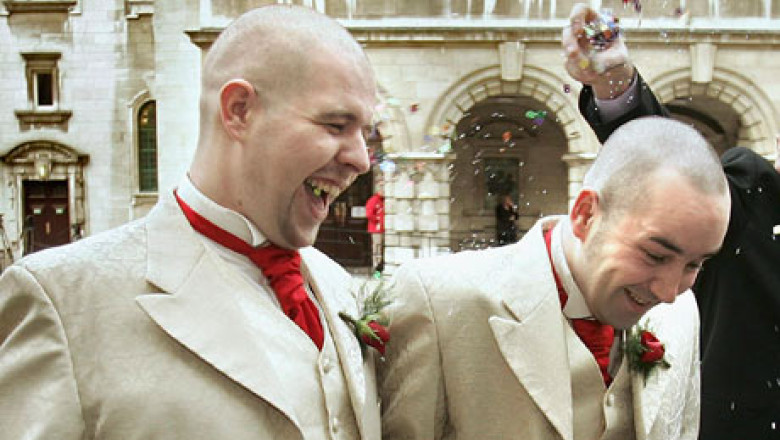 Parlamentul britanic a legalizat mariajele gay Imagine