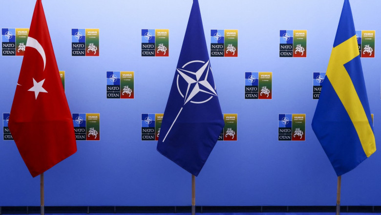 Parlamentul Turciei a aprobat aderarea Suediei la NATO Imagine