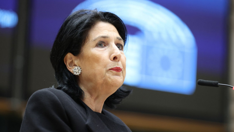 Partidul de guvernamant din Georgia vrea sa o destituie pe presedinta pro-europeana Salome Zurabisvili. Ii reproseaza vizitele in UE Imagine