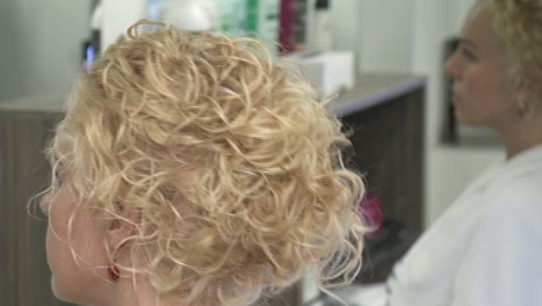 Parul cret are nevoie de ingrijire speciala Imagine