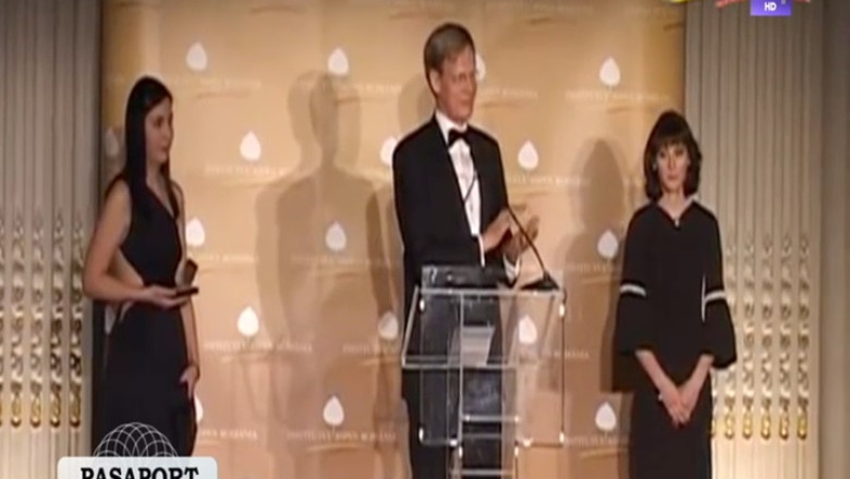 PASAPORT DIPLOMATIC: Organizatiile care dau sfaturi liderilor din intreaga lume si rolul lor in Romania  Imagine